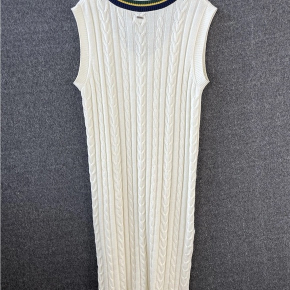 The Normal Brand Victoria V-Neck Cable Knit Sweater Dress Ivory NWT Large Preppy - Picture 10 of 14